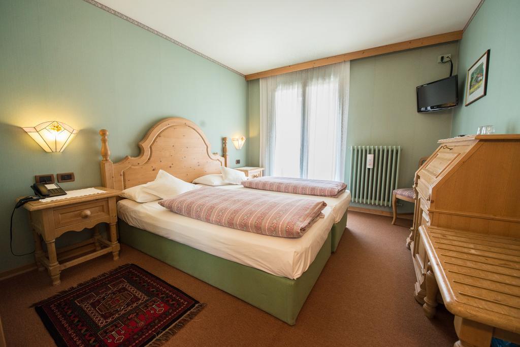 Hotel Garni Norma Madonna Kamer foto
